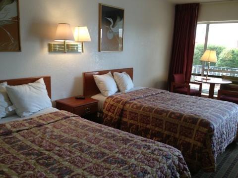 Days Inn South Fort Worth Esterno foto