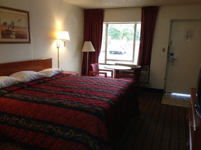 Days Inn South Fort Worth Esterno foto