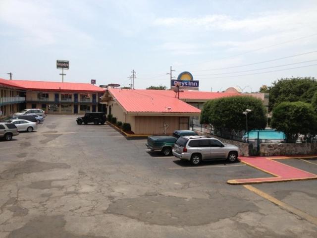 Days Inn South Fort Worth Esterno foto